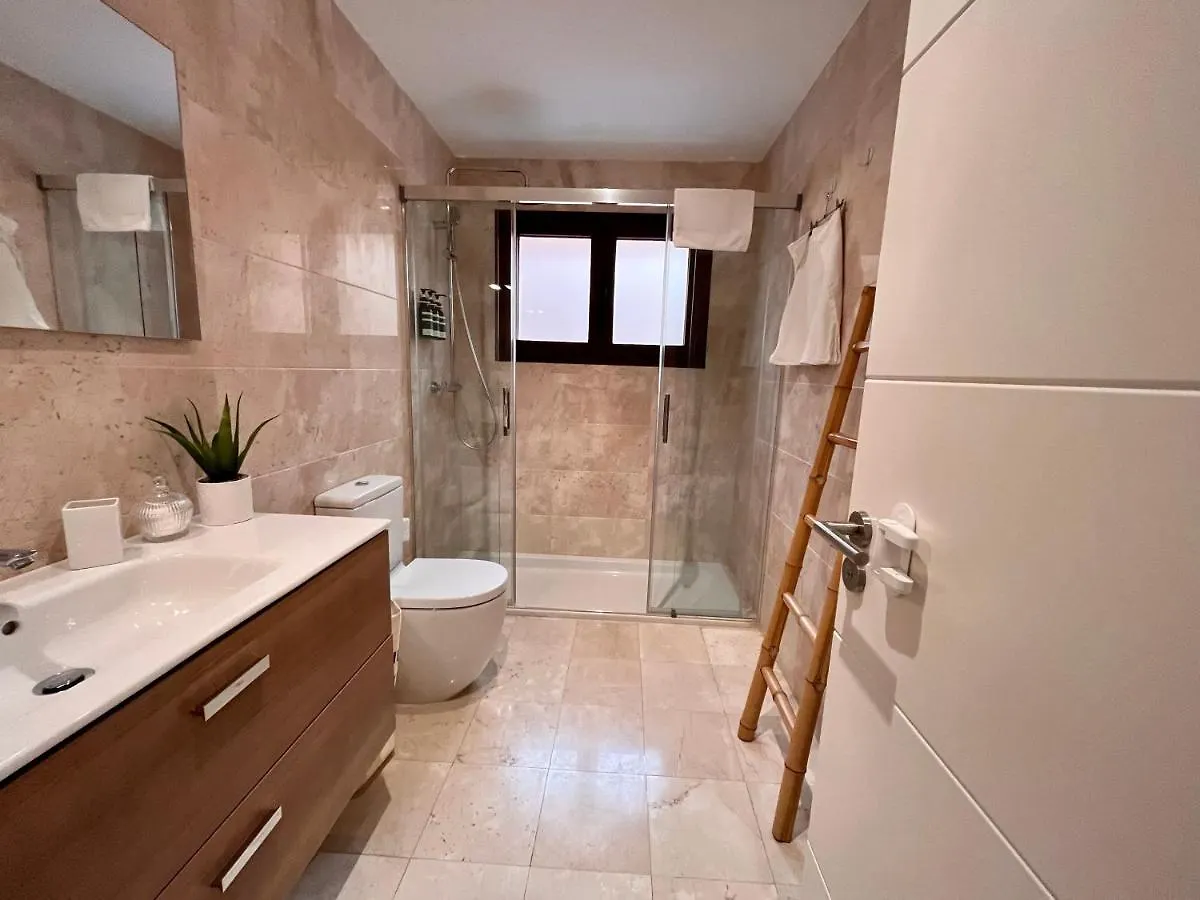 Homely Málaga Sebastián Souvirón Biznaga Deluxe España